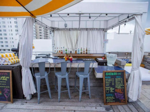 Catalina Hotel & Beach Club