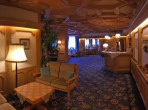 Hotel Roy