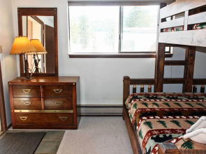 Winter Park Condo w/ Hot Tubs, 4 Mi to Ski Resort!