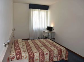 Hotel Fiesta