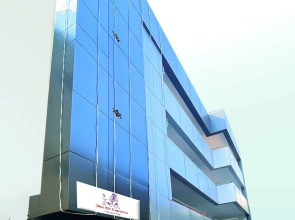 K11 Express - Opp Express Avenue