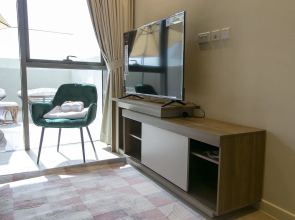 Park View Brand new Studio With Balcony