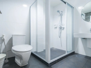 Matchbox Bangkok Hostel