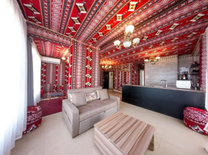 Downtown Sea View Suites