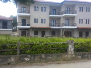 Marios Garden House