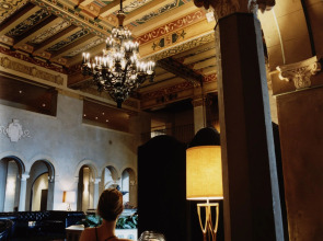 The Hollywood Roosevelt