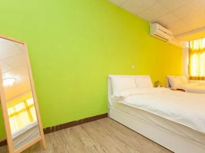 Little Bed and Breakfast II