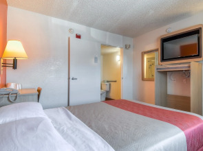 Motel 6 Los Angeles - Hacienda Heights