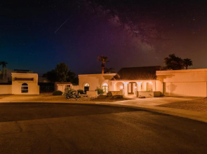Desert Ridge by Avantstay Spacious Oasis w/ Pool & Hot Tub