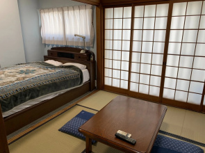Guest House Oni No Sanpomichi Keyaki