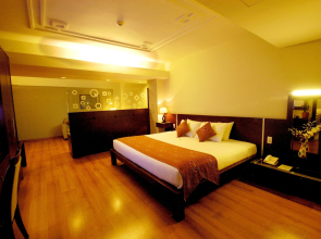 Asia Paradise Hotel