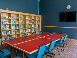 HI Chicago, The J. Ira and Nicki Harris Family Hostel