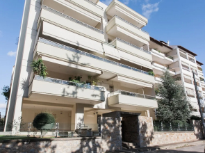 Exquisite 2BR Apartment