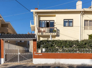Casa das Rosas by MP