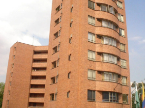 Portal del Rodeo ApartaHotel - Arkadia Mall