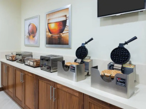 Staybridge Suites Miami International Airport by IHG