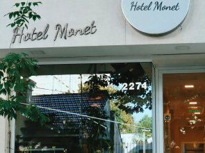 Hotel Monet