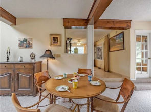 High Mesa Escape - Three Bedroom Cabin