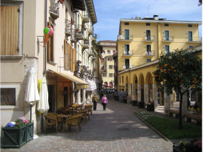 Silvy Apt Salo Charming & Near Center