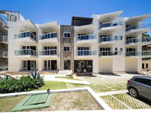 0048 Affordable Condo in the Beach