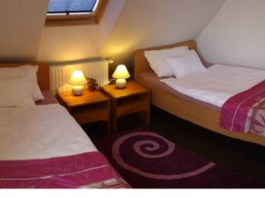 Róna Apartman