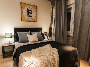 Amplio y Céntrico piso con AC