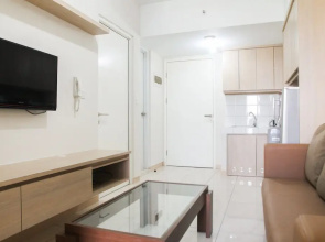 Comfy 2 Bedroom at The Springlake Apartment by Travelio