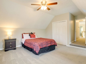 Sunny Lithonia Home ~ 7 Mi to Stone Mountain Park!