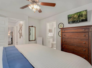 The Sicily House - 3 Private King Suites