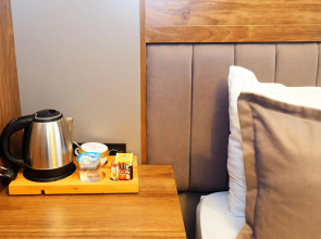 Seres Hotel Old City