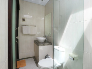 Kondra Premiere Guest House Kuta