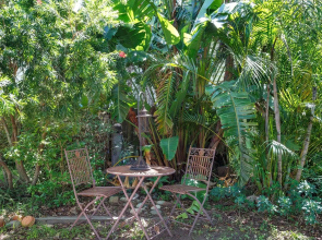 Witts Oasis Two traditional Tea Gardens cottages