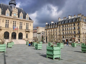 Top location near ParisSuperb cosy 2p apartment