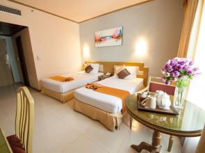 Pinnacle Lumpinee Park Hotel