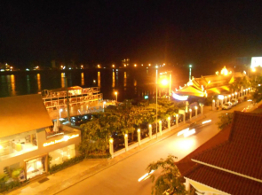Pillar Hotel