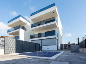 Penthouse Adriatic Blue