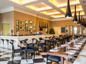 Отель ibis Deira Creekside Dubai