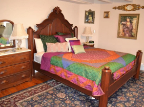 E J Bowman House Bed & Breakfast