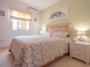 Nerja Apartment Holiday Rental Near Torrecilla Beach, 29