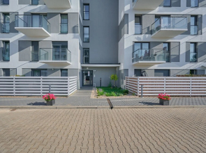 Poznan Apartment With Garden by Renters