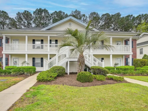 Myrtle Beach Golf Course Condo w/ Pool Access!