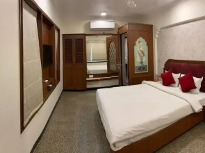 Purohit Holiday Resort