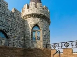 Meishen Palace Castle Spa