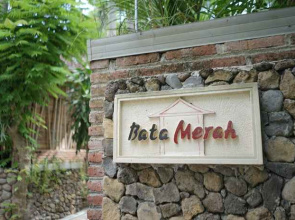Bata Merah Homestay Syariah