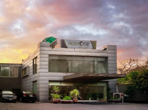 Hotel One The Mall Lahore