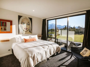 Mt Roy Terrace - Art House