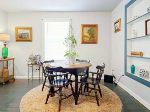 2BR Cozy House Near Plaza District