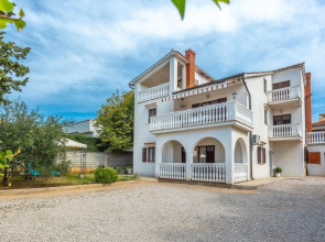 Amazing Home in Omisalj With Wifi and 2 Bedrooms