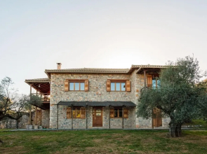 Petalidi Olive Garden Stone Villa Near the Beach