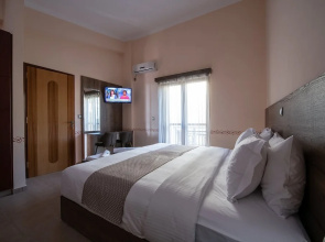 Cyrenia Guesthouse